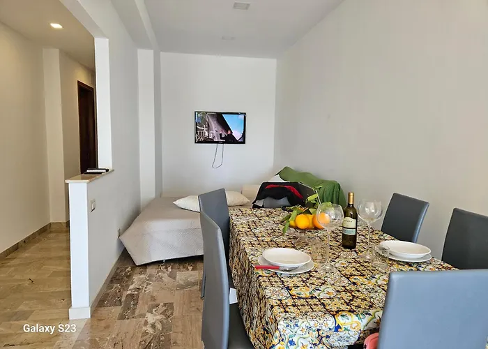 Baglio Sul Mare Taormina * לטויאני